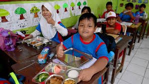 TETAP GASPOL! Presiden Prabowo Pertahankan Program Makan Gratis Meski Dikritik